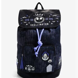 The Nightmare Before Christmas Sweet & Scary
Glow-In-The-Dark Slouch Backpack